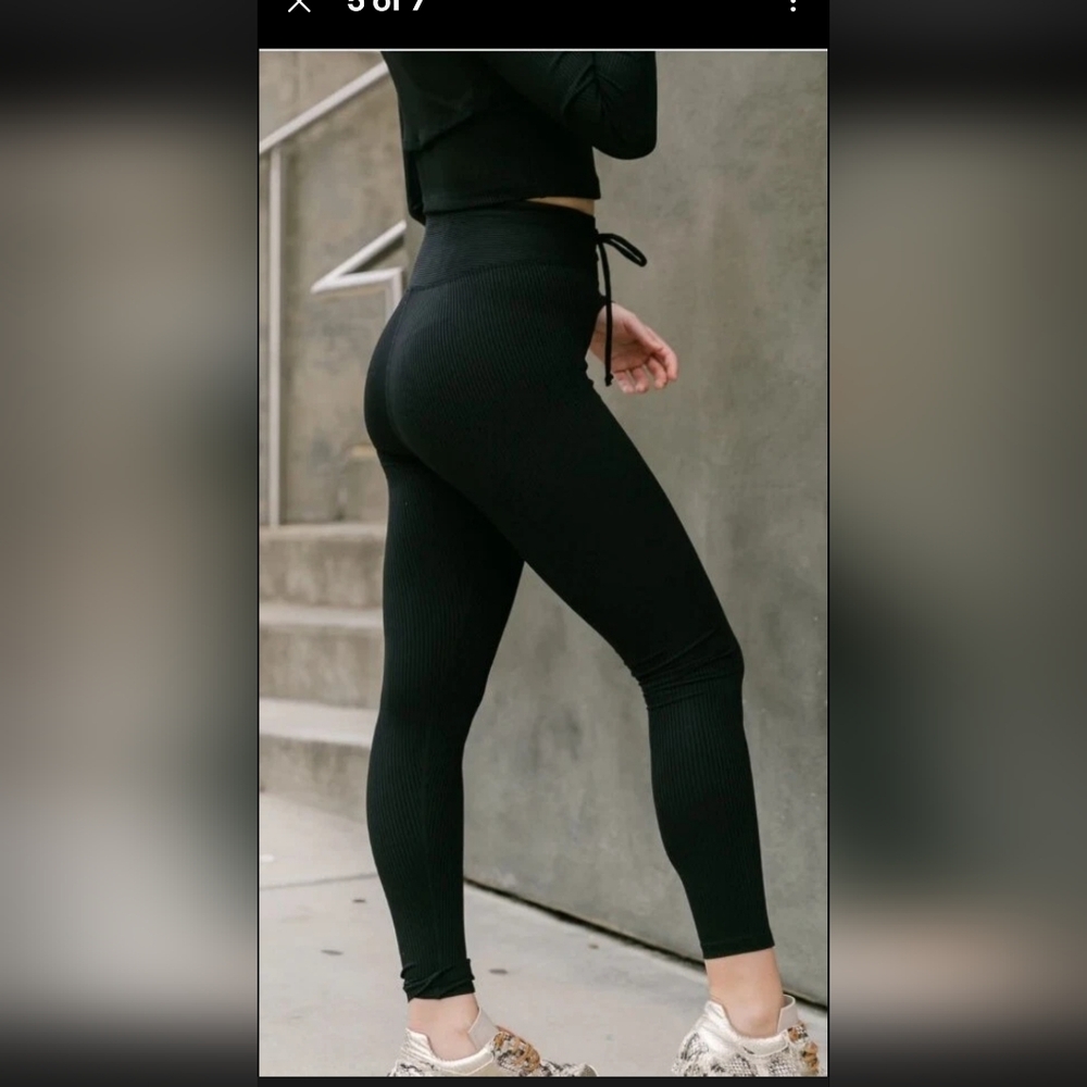 Year of Ours Black High-Waist Ribbed Lace-Up Leggings & Long Sleeve Top S M #87 - Picture 3 of 14